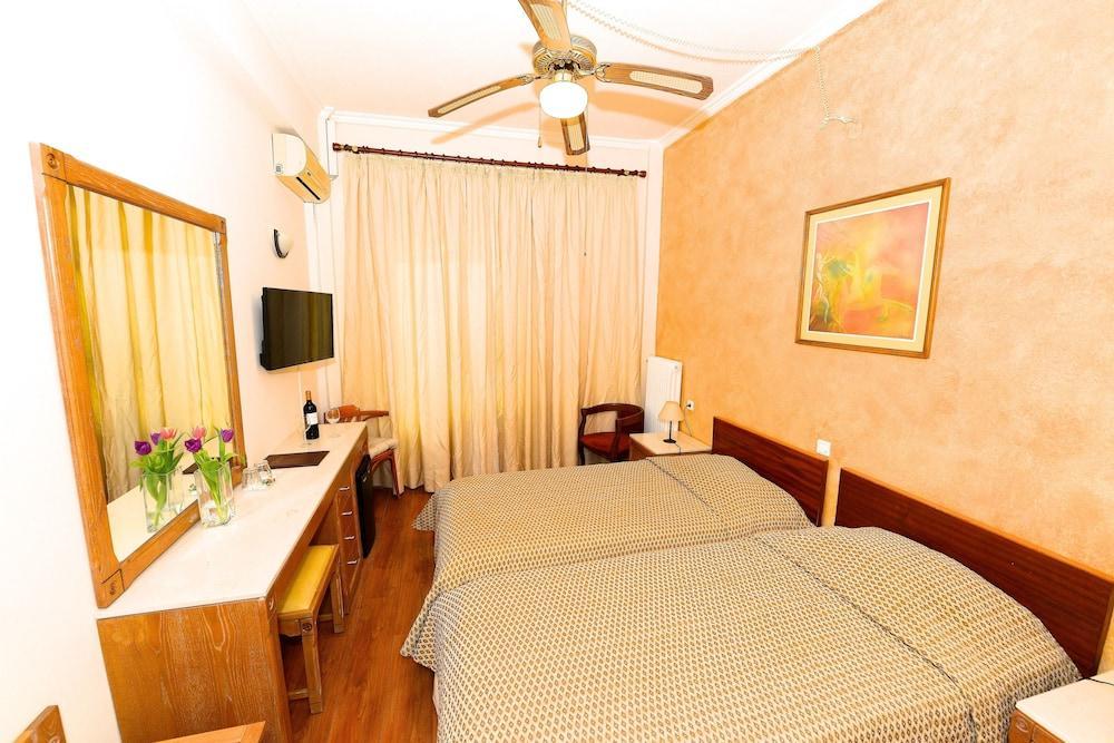 Dalia Hotel 2*